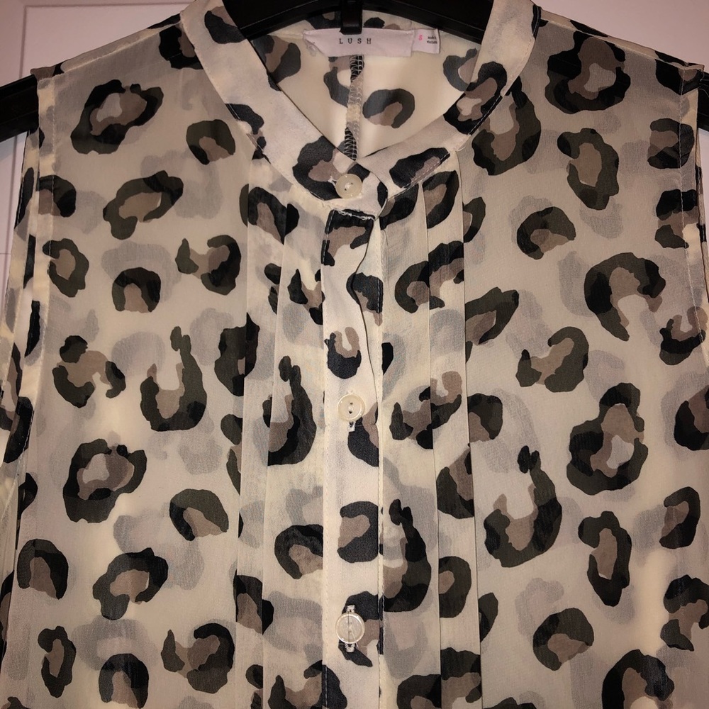 Lush Cheetah Print Sheer Button Down Tank Top - Picture 3 of 4